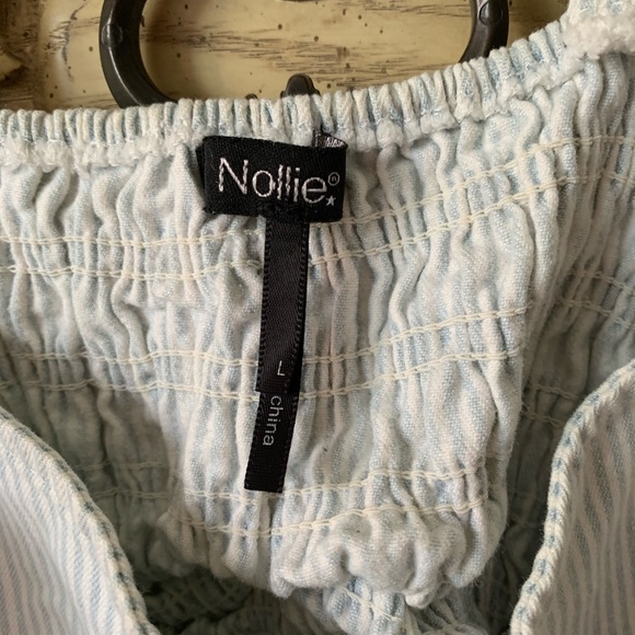 Blue and white striped crop top - Picture 3 of 4